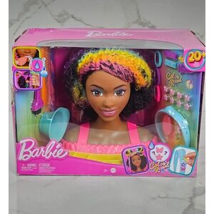 Barbie Color Reveal Styling Head Rainbow Hair With 20 Accessories New